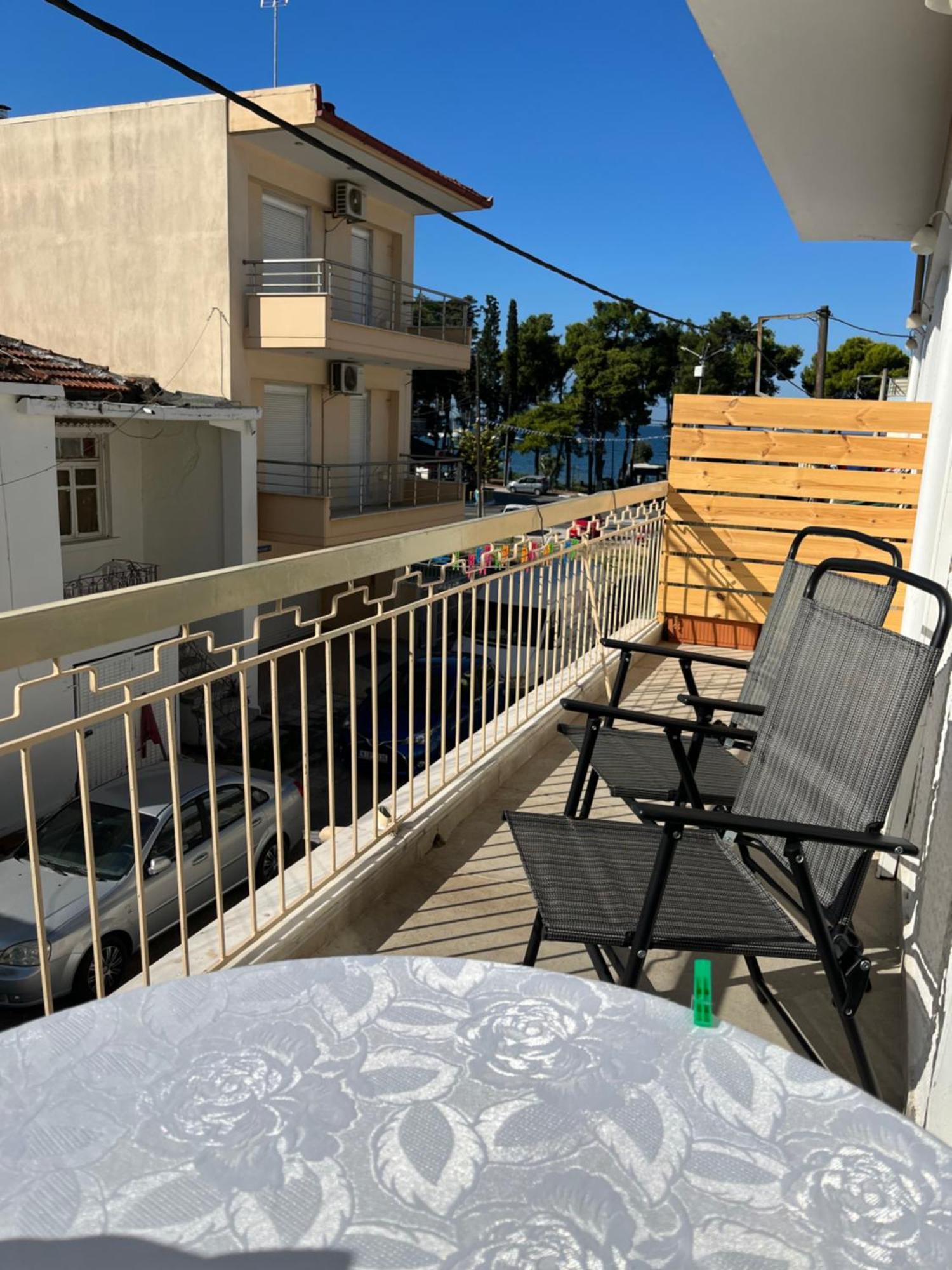 Xronis Apartments Nea Michaniona Eksteriør billede